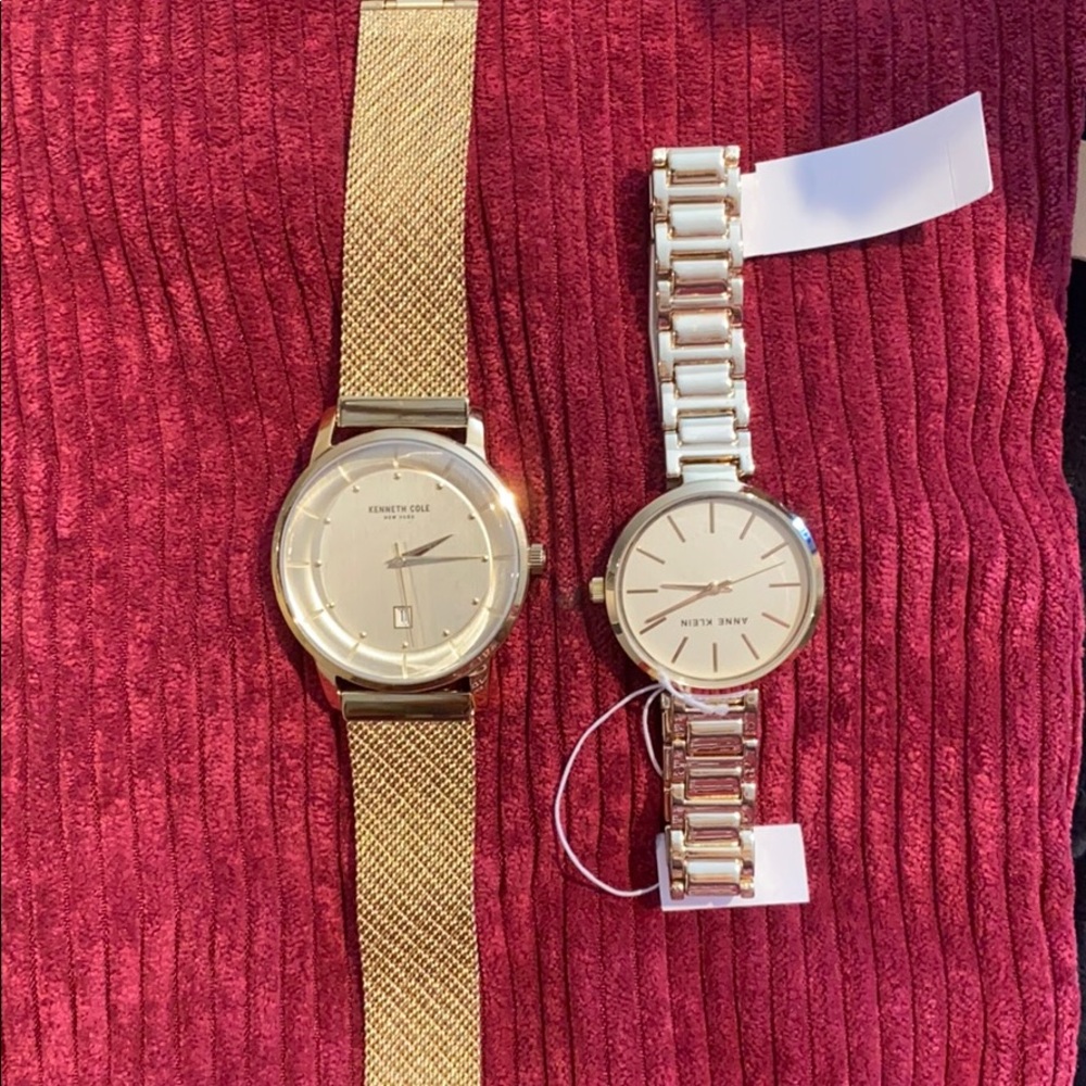 Watch - Picture 2 of 2